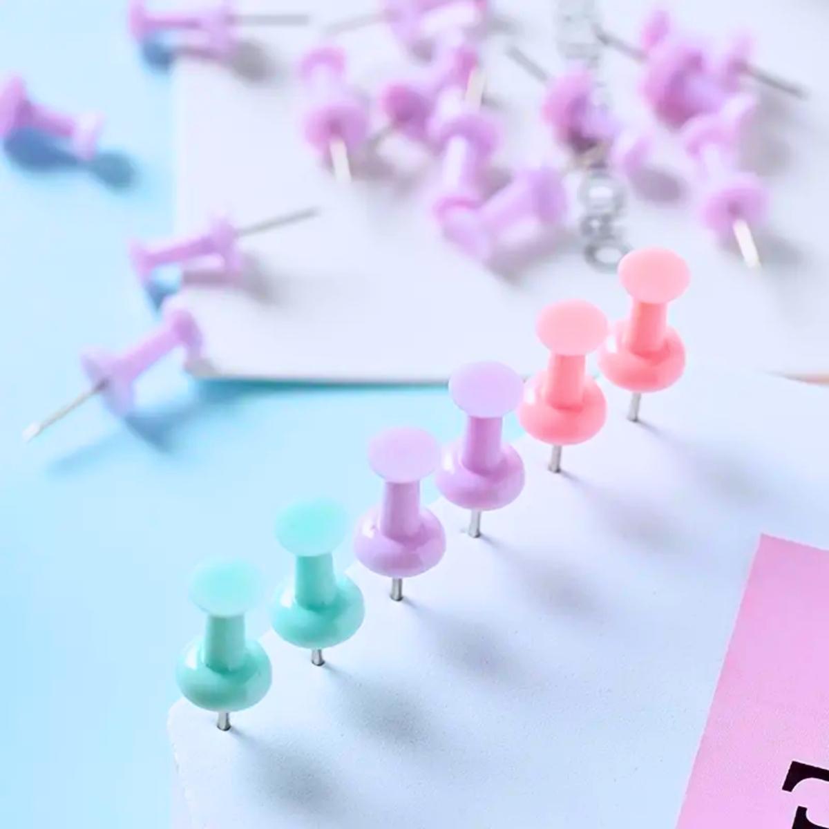 Set de escritorio clips + chinches + broches color pastel 