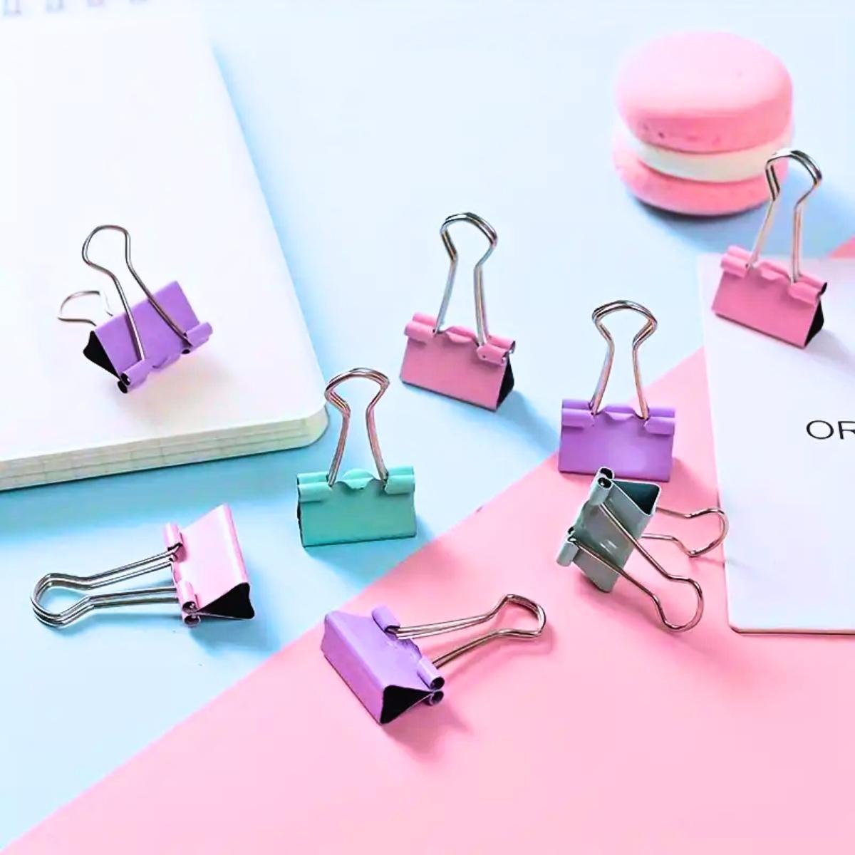 Set de escritorio clips + chinches + broches color pastel 