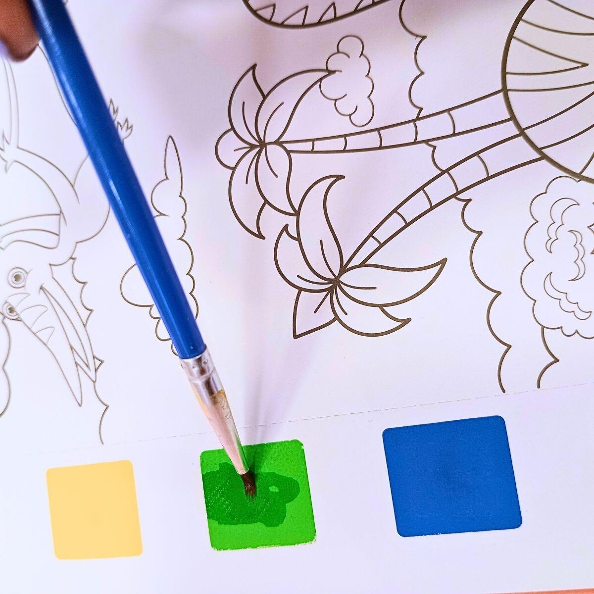 Libreta c/dibujos y acuarela x 12 dibujos y pincel
