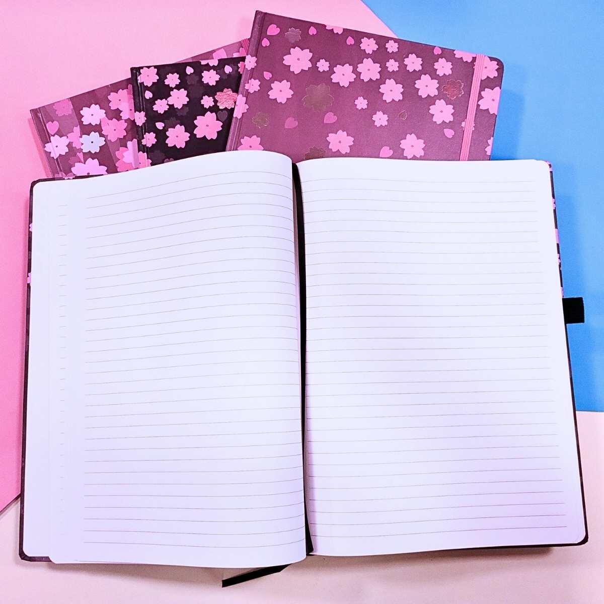 Cuaderno A4 Florcitas - 80 hojas rayadas - 80g