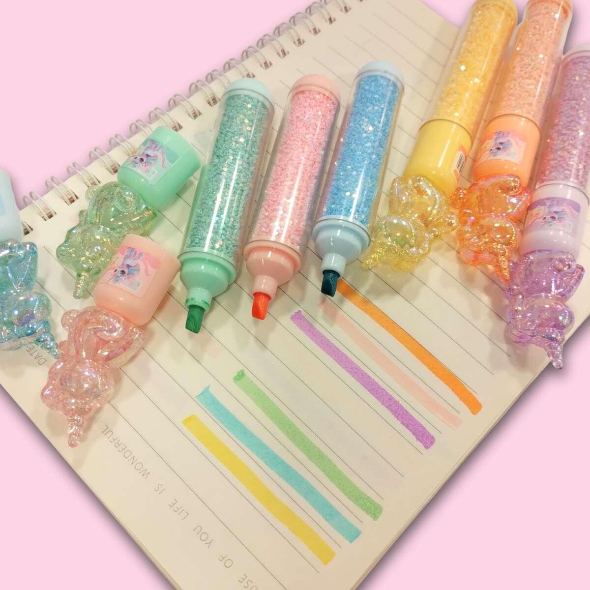Resaltador Unicornio cuerpo transparente c/ glitter