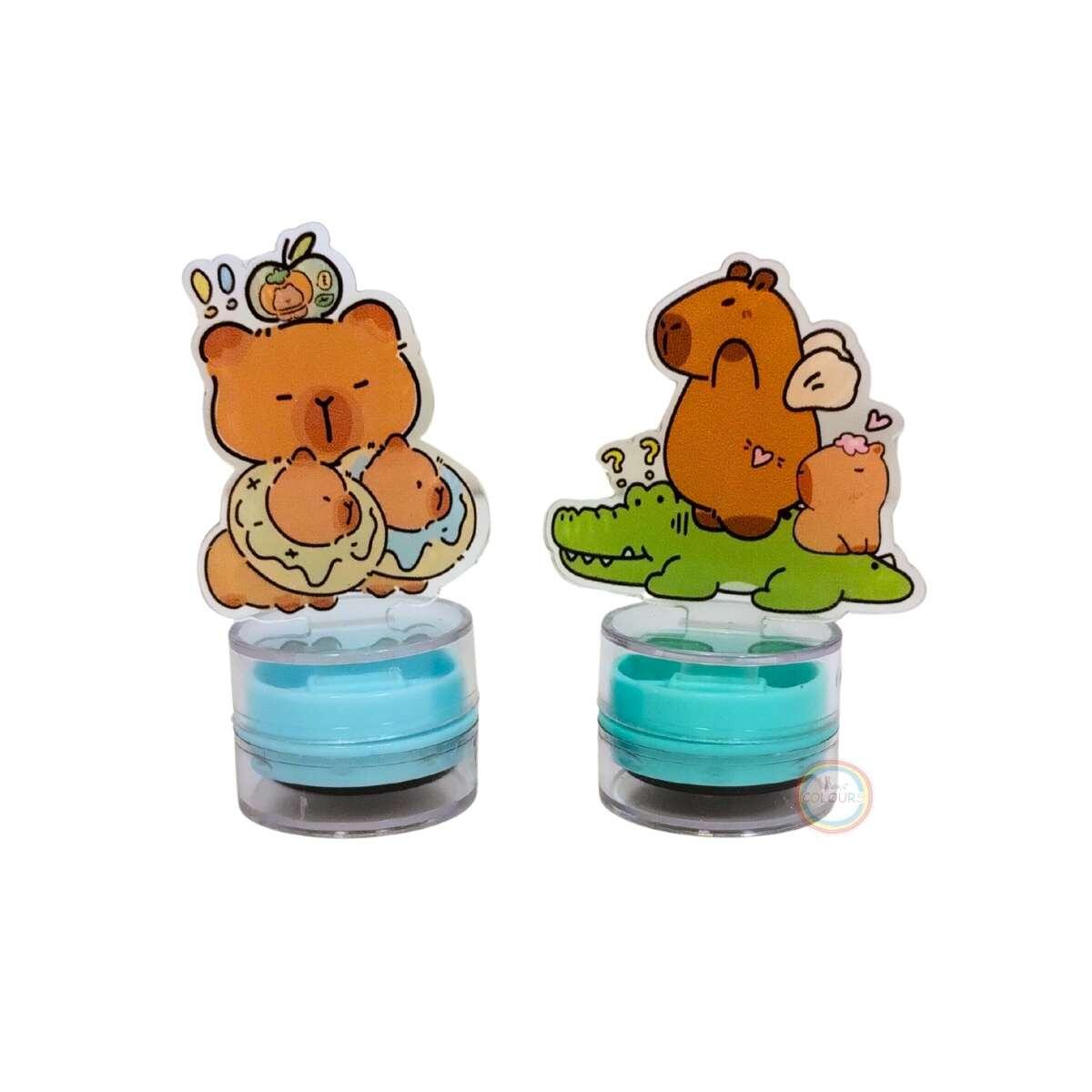 Sello Capybara x 2 en caja pvc c/mini block
