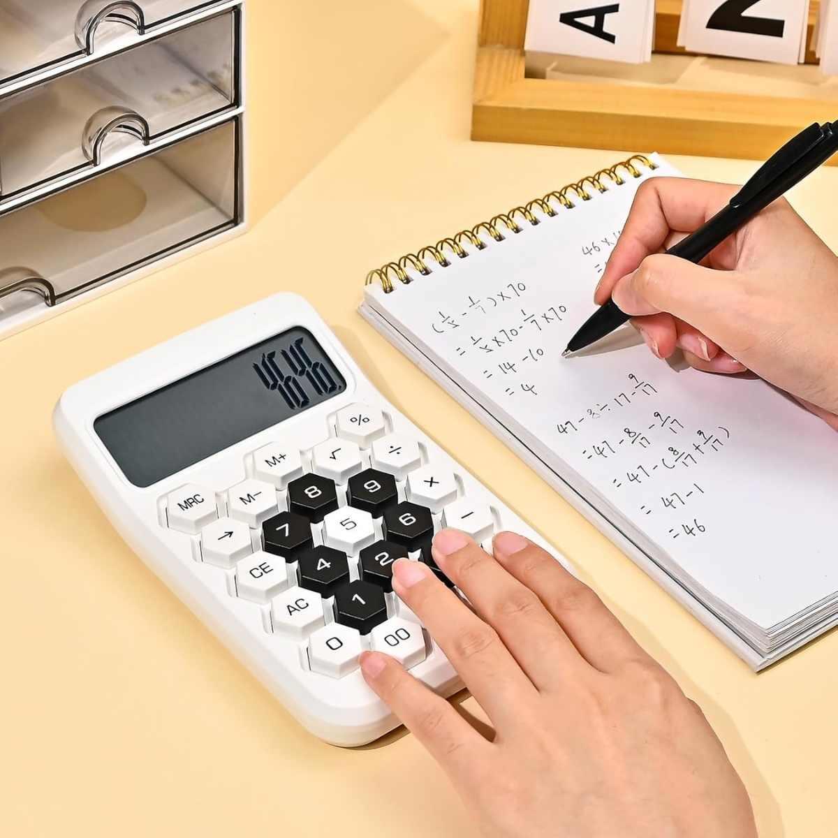 Calculadora solar y pila color pastel - Dexin BST  DX-801