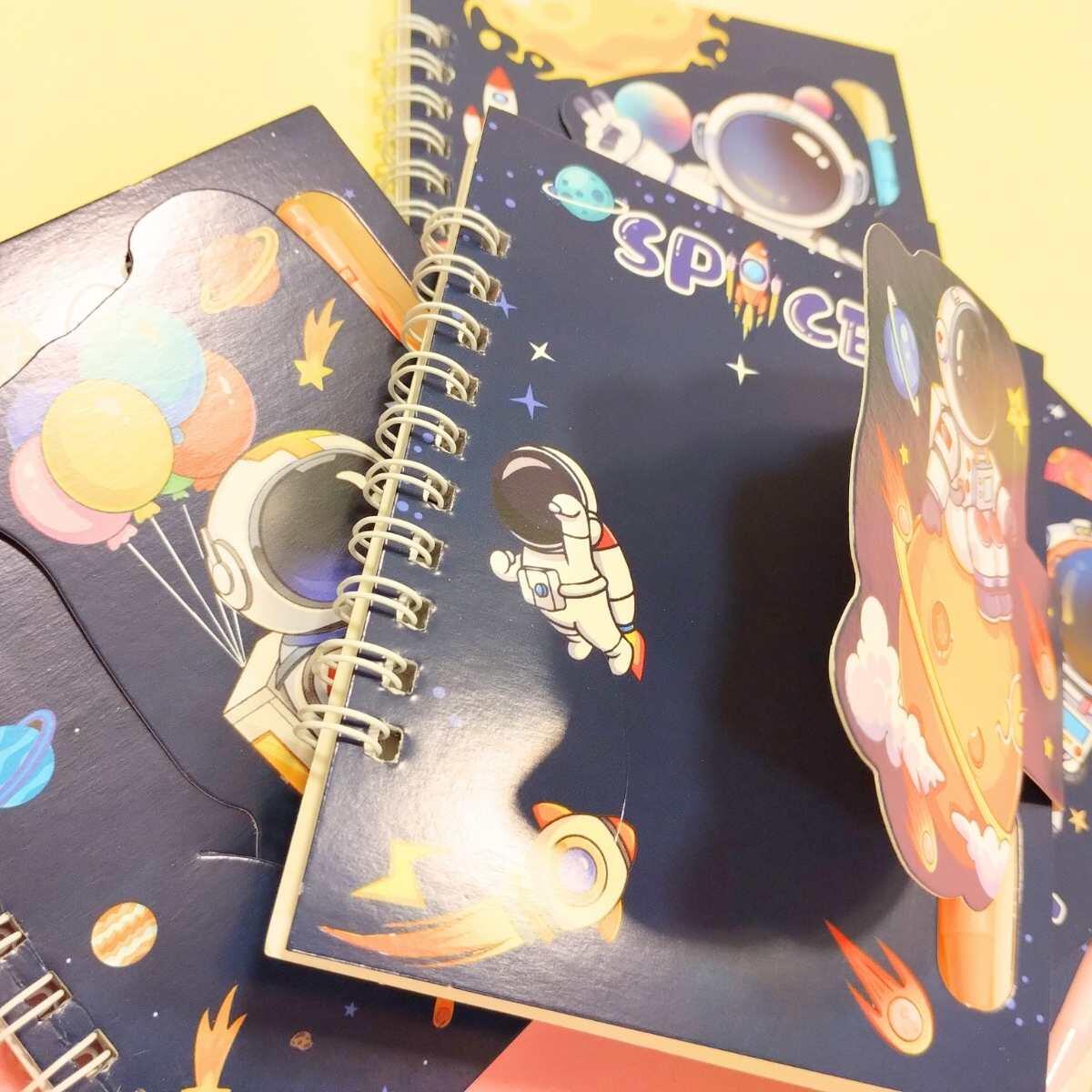 Libreta Astronauta c/boligrafo - 50 hojas
