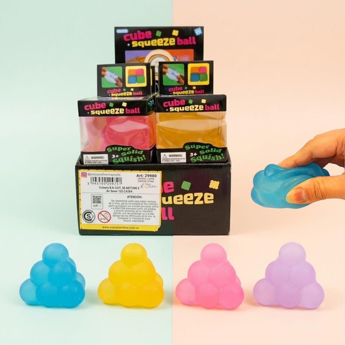 Squishy triangulo hielo mate c/esferas - 6cm