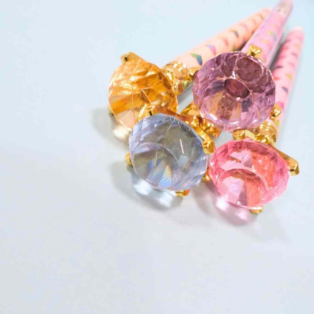 Boligrafo punta aguja estampado corazon c/diamante