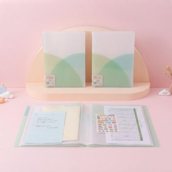 Carpeta A4 color pastel y blanco - 20 folios 